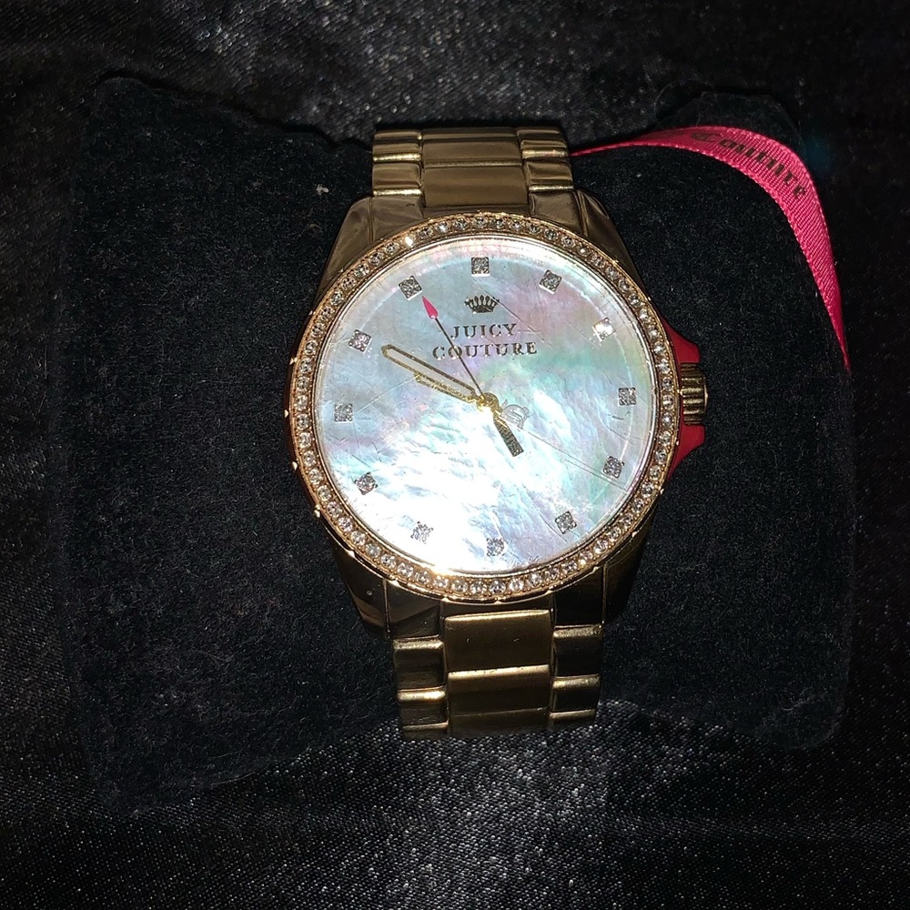 Juicy couture watch, yellow gold in good condition